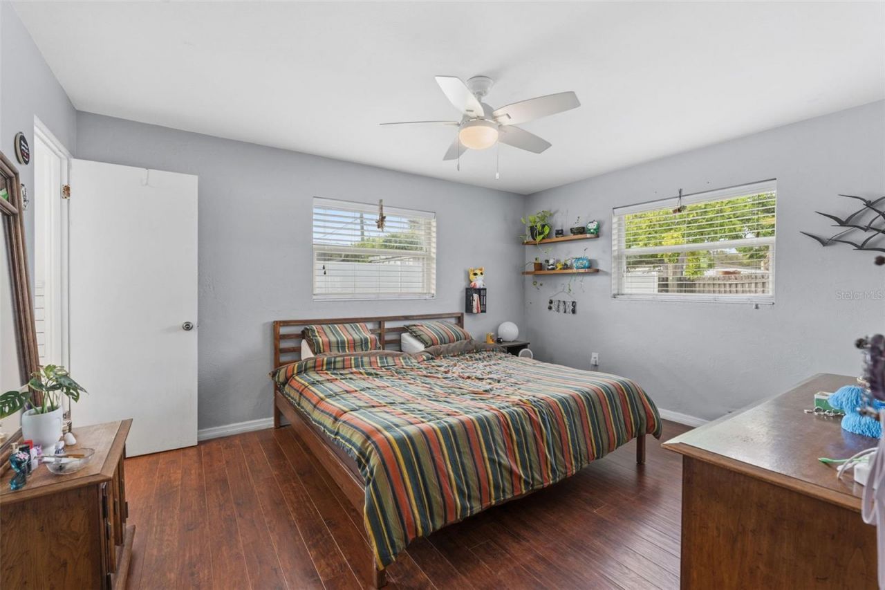 5911 36th Avenue N, Saint Petersburg, FL 33710 Photo