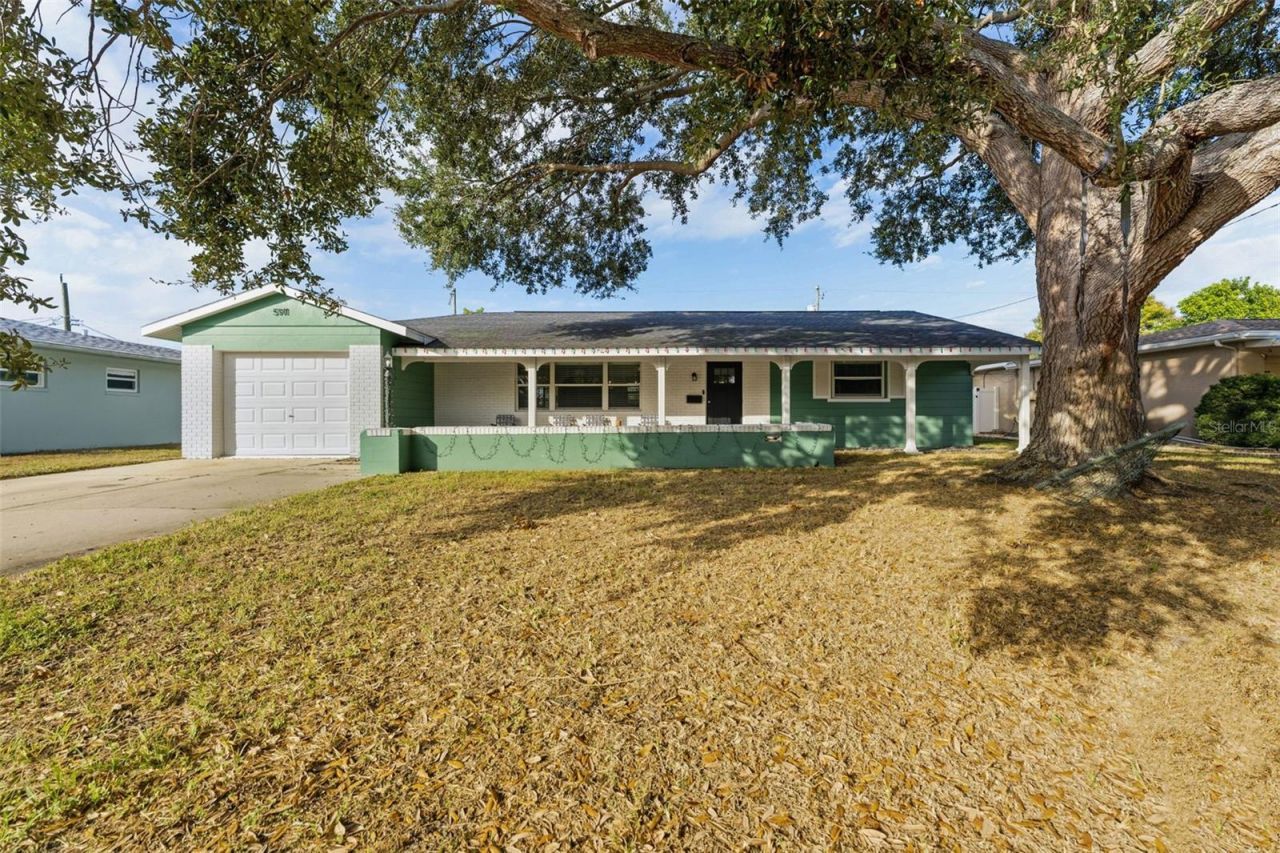 5911 36th Avenue N, Saint Petersburg, FL 33710 Photo