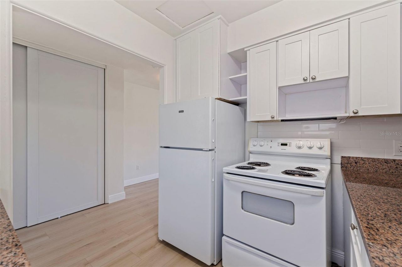 750 Burlington Avenue N, Unit 1G, Saint Petersburg, FL 33701 Photo