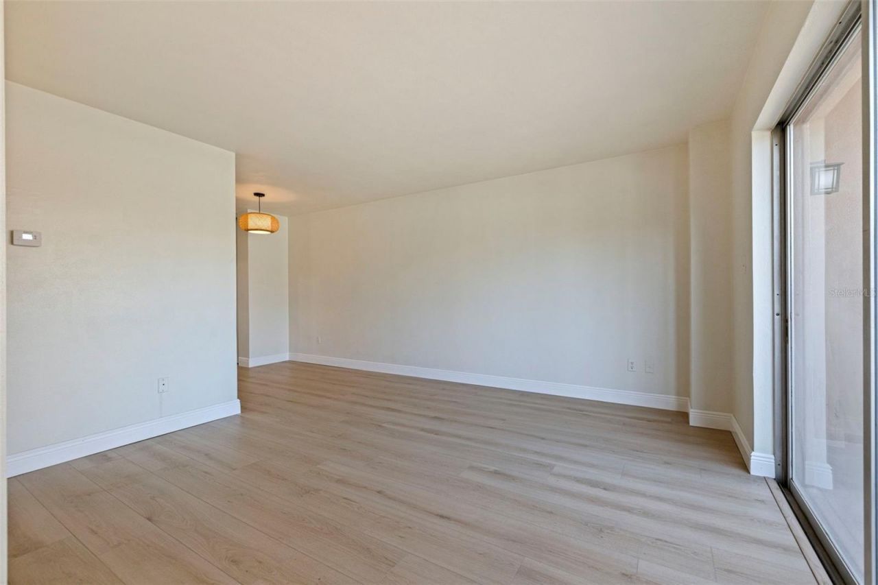 750 Burlington Avenue N, Unit 1G, Saint Petersburg, FL 33701 Photo