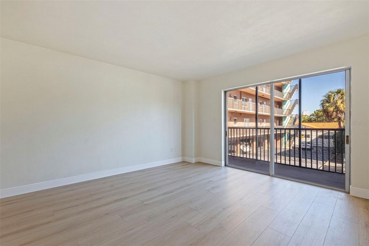 750 Burlington Avenue N, Unit 1G, Saint Petersburg, FL 33701 Photo