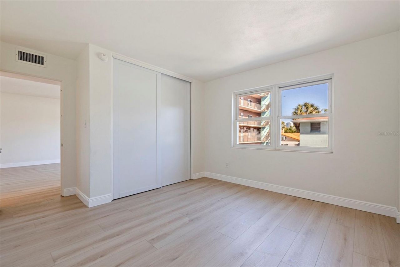 750 Burlington Avenue N, Unit 1G, Saint Petersburg, FL 33701 Photo