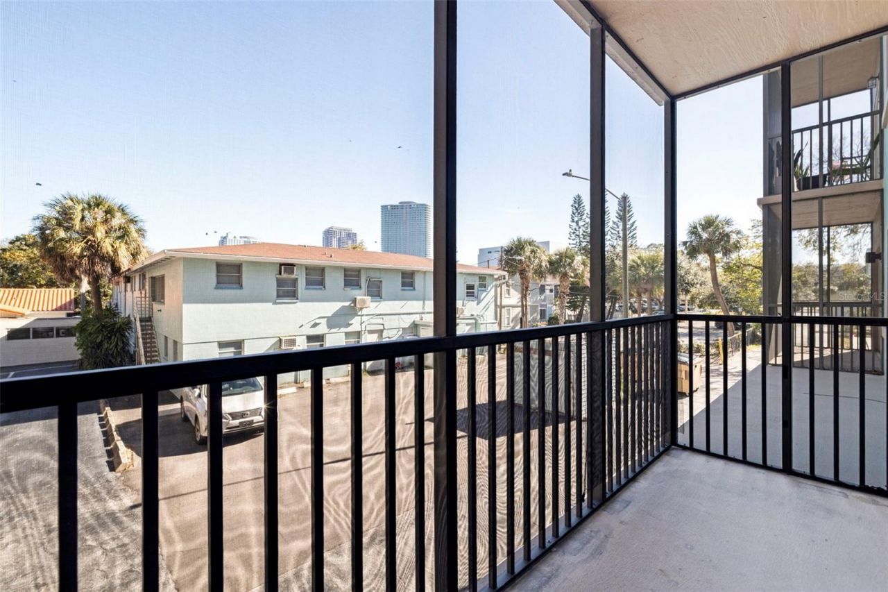 750 Burlington Avenue N, Unit 1G, Saint Petersburg, FL 33701 Photo