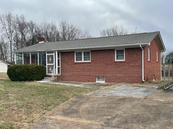 115 Barker Road, Atwood, TN 38220