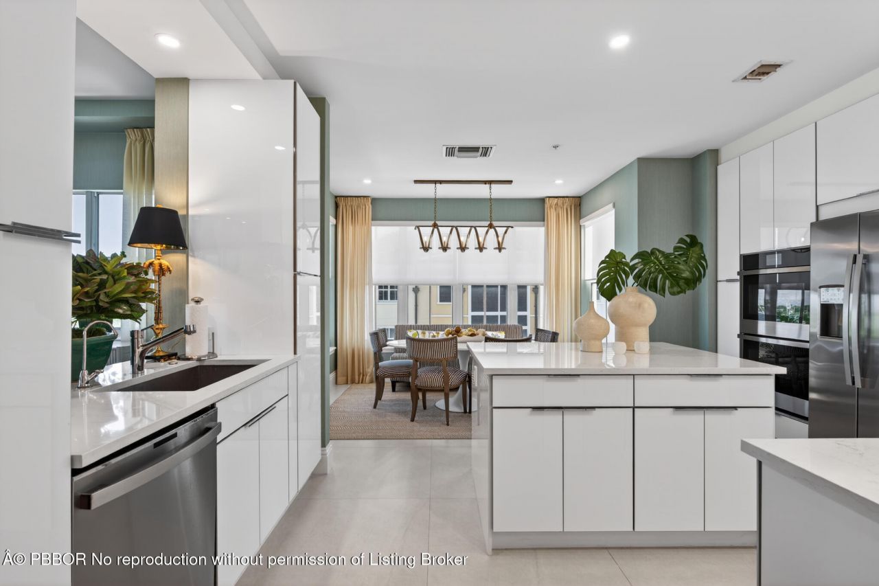 3920 N Flagler Drive, Unit 401, West Palm Beach, FL 33407 Photo