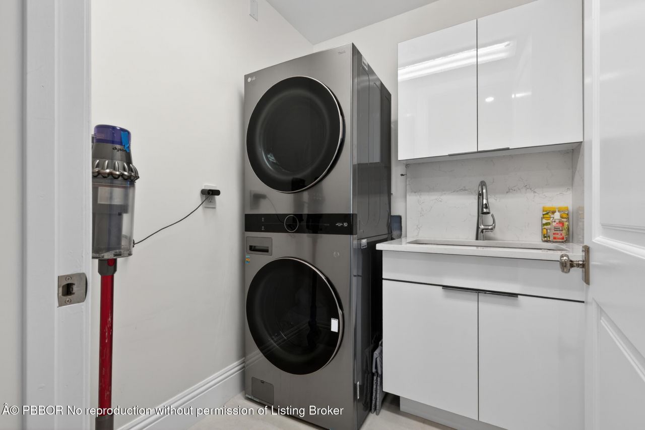 3920 N Flagler Drive, Unit 401, West Palm Beach, FL 33407 Photo