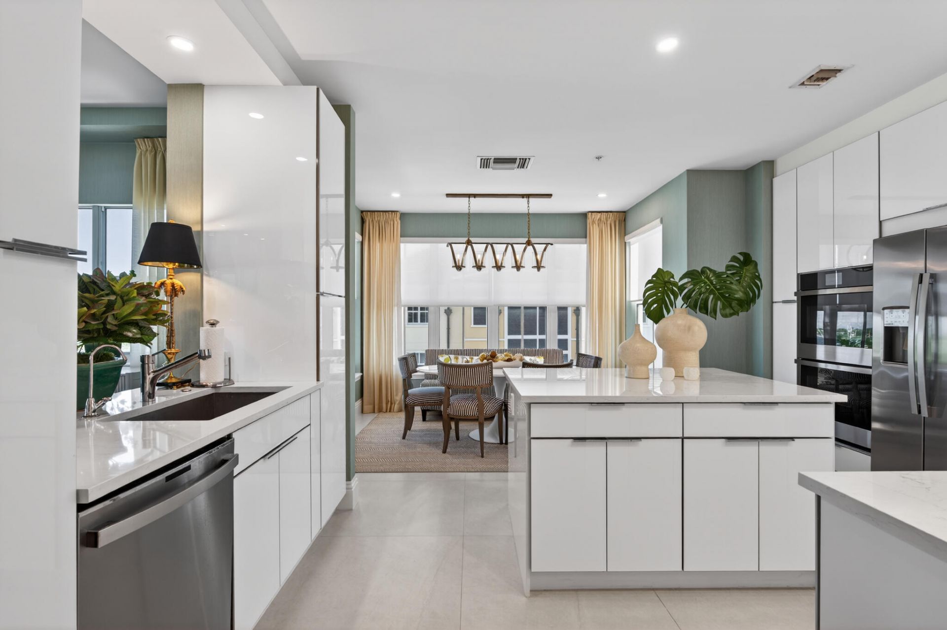 3920 N Flagler Drive, Unit 401, West Palm Beach, FL 33407 Photo