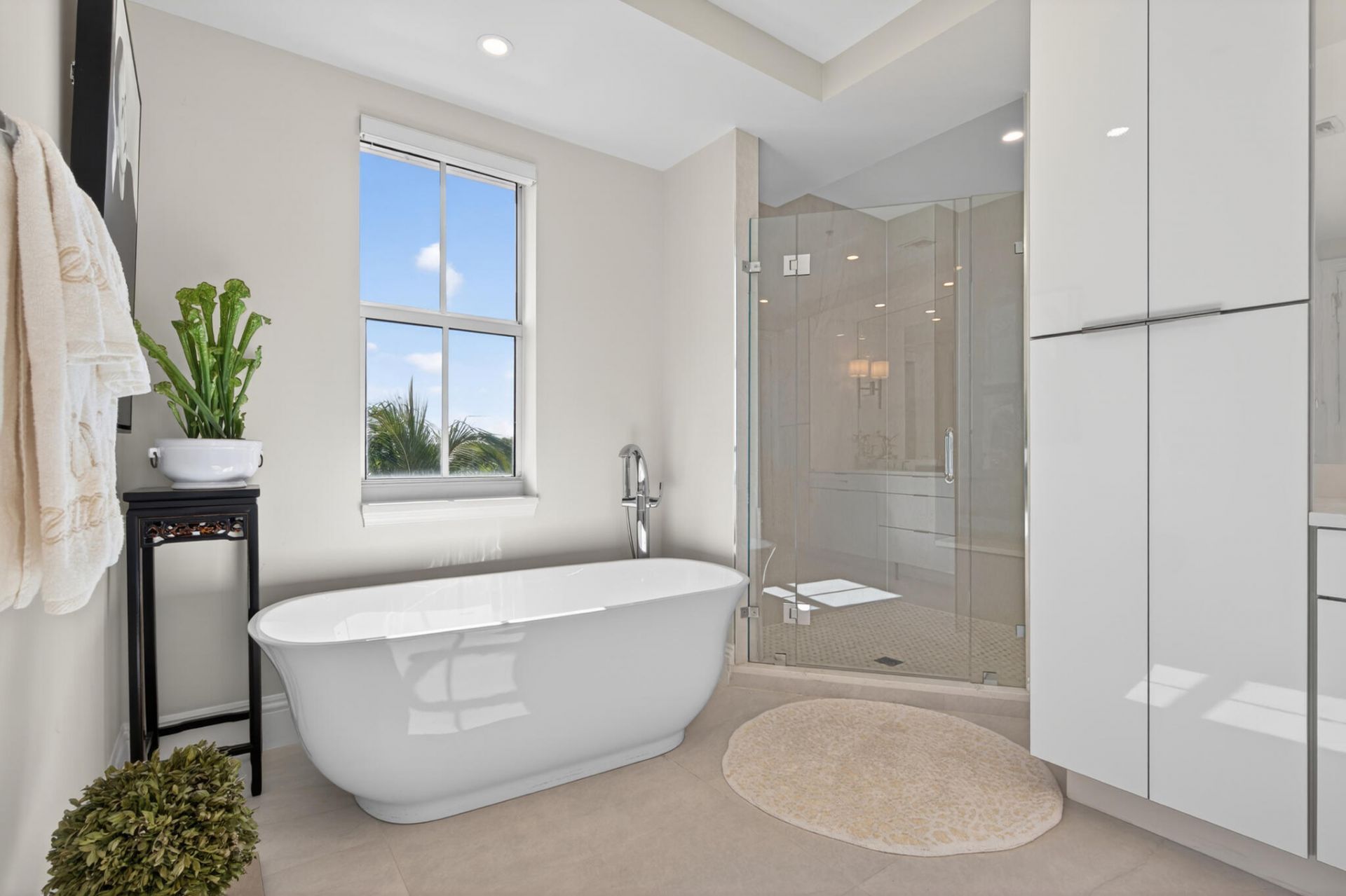 3920 N Flagler Drive, Unit 401, West Palm Beach, FL 33407 Photo