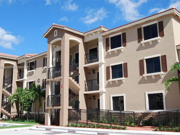 22921 SW 88th Pl, Unit 205, Cutler Bay, FL 33190