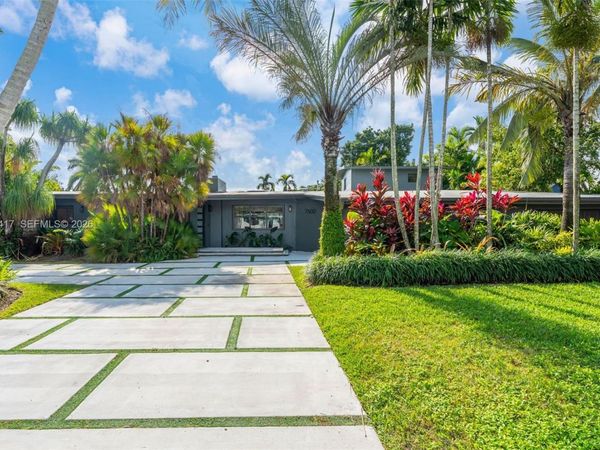 7500 SW 137th St, Palmetto Bay, FL 33158