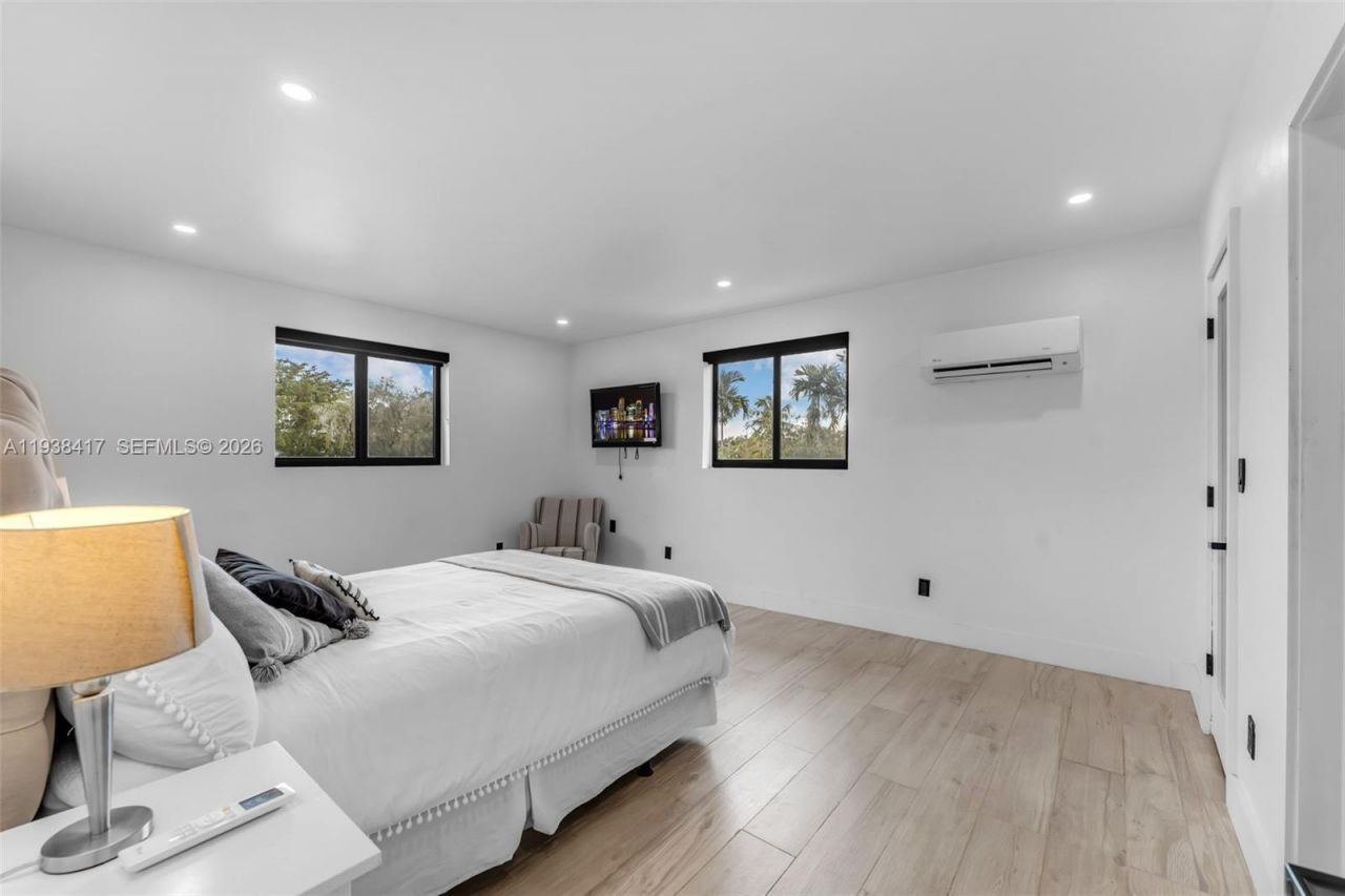 7500 SW 137th St, Palmetto Bay, FL 33158 Photo