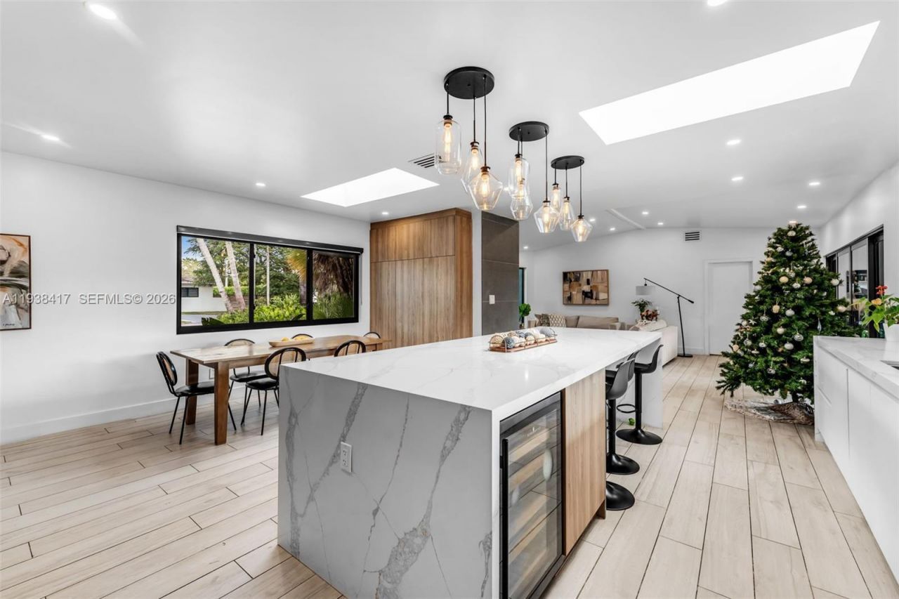 7500 SW 137th St, Palmetto Bay, FL 33158 Photo