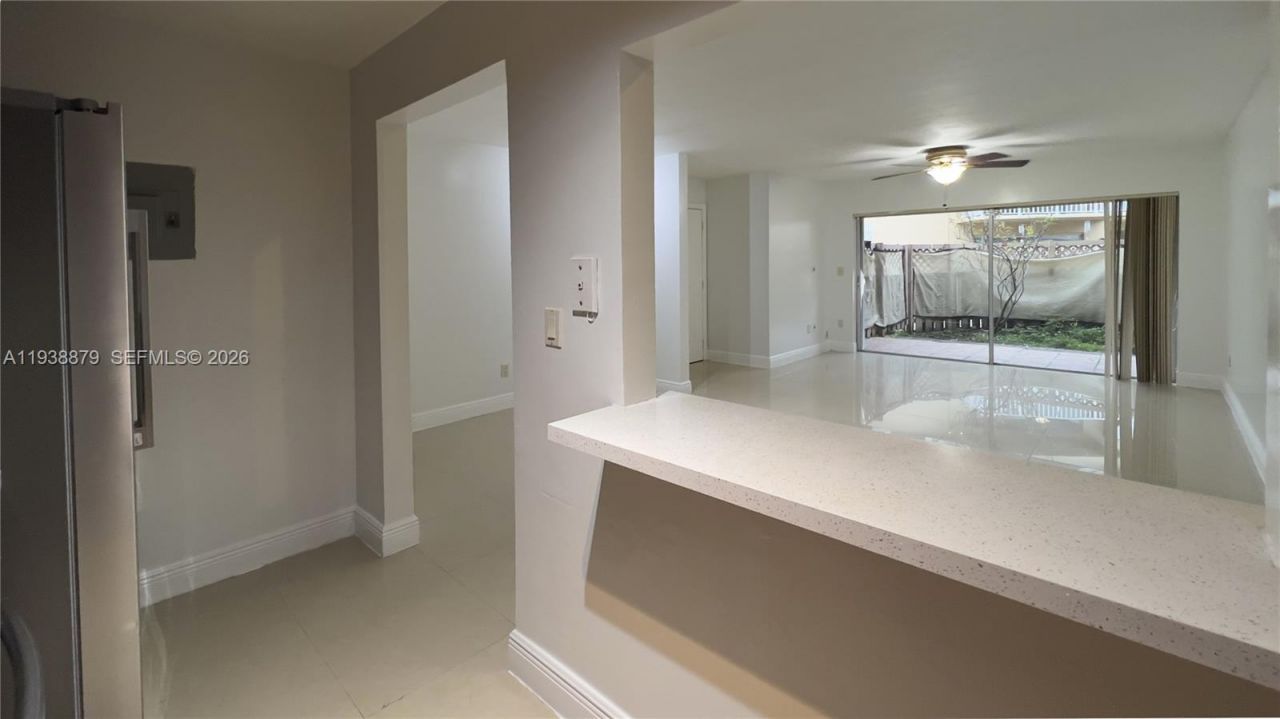 4360 NW 79th Ave, Unit 1F, Doral, FL 33166 Photo