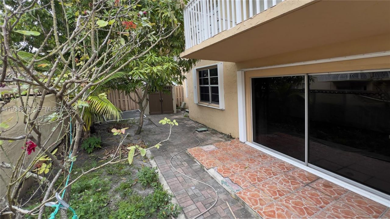 4360 NW 79th Ave, Unit 1F, Doral, FL 33166 Photo