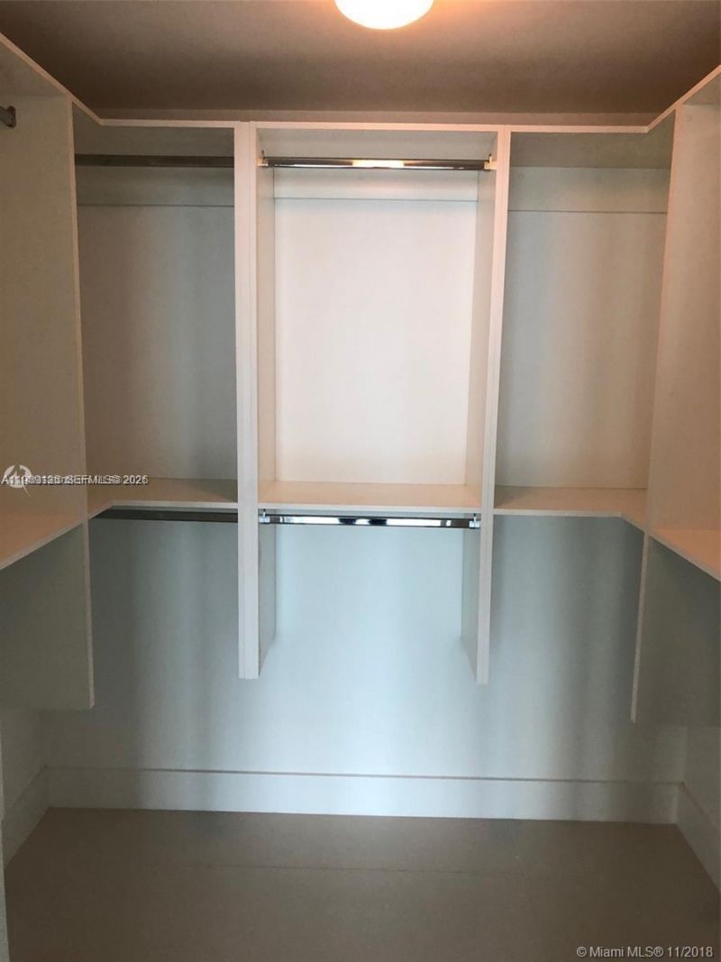 650 NE 32nd St , Unit 3503, Miami, FL 33137 Photo