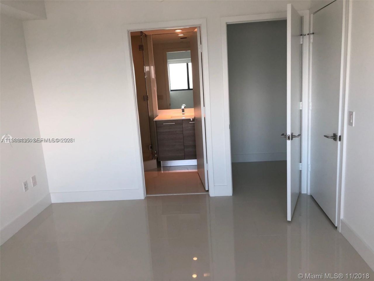 650 NE 32nd St , Unit 3503, Miami, FL 33137 Photo