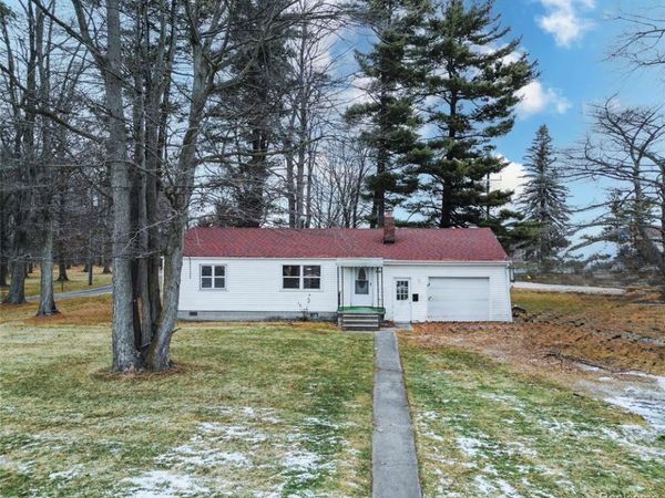 5602 Lapeer Road, Kimball Twp, MI 48074