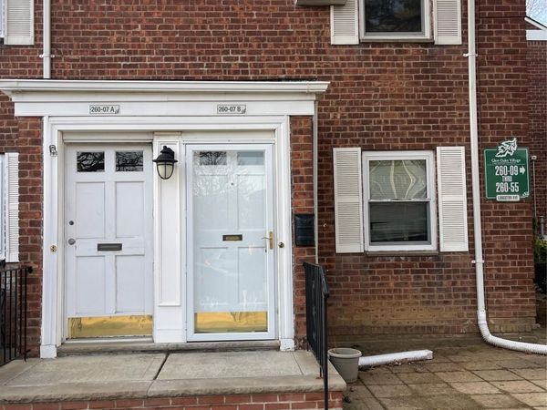 26007 Langston, Unit B 2ND FLOO, Glen Oaks, NY 11004