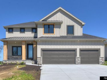 5413 N 191st Street, Elkhorn, NE 68022