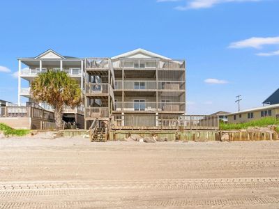 3104 N Ocean Blvd. , North Myrtle Beach, SC 29582