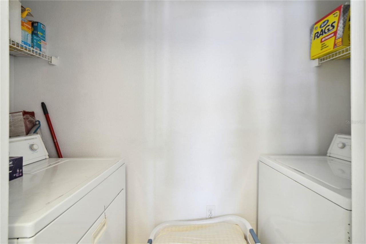 1020 Villagio Circle, Unit 202, Sarasota, FL 34237 Photo