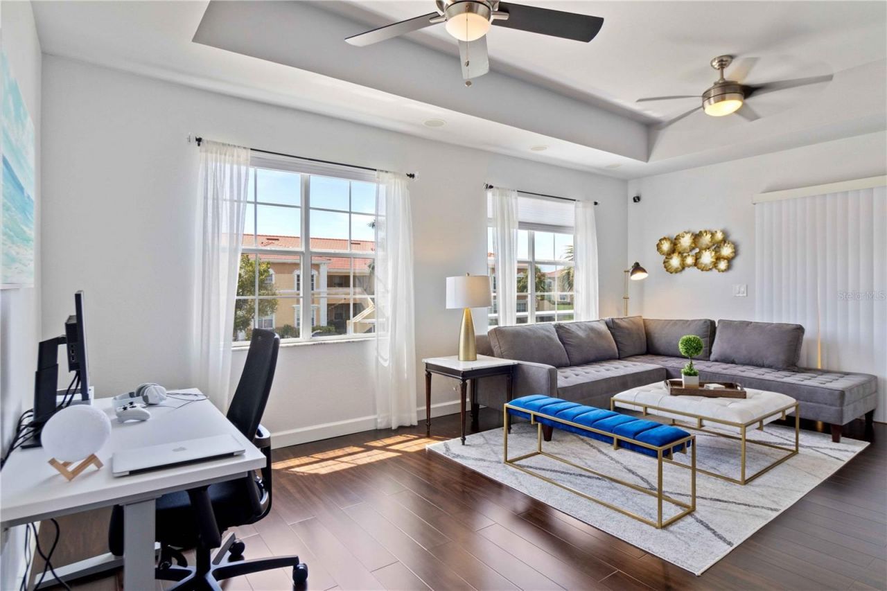 1020 Villagio Circle, Unit 202, Sarasota, FL 34237 Photo