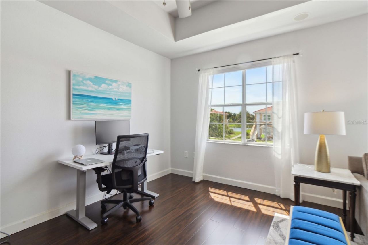 1020 Villagio Circle, Unit 202, Sarasota, FL 34237 Photo