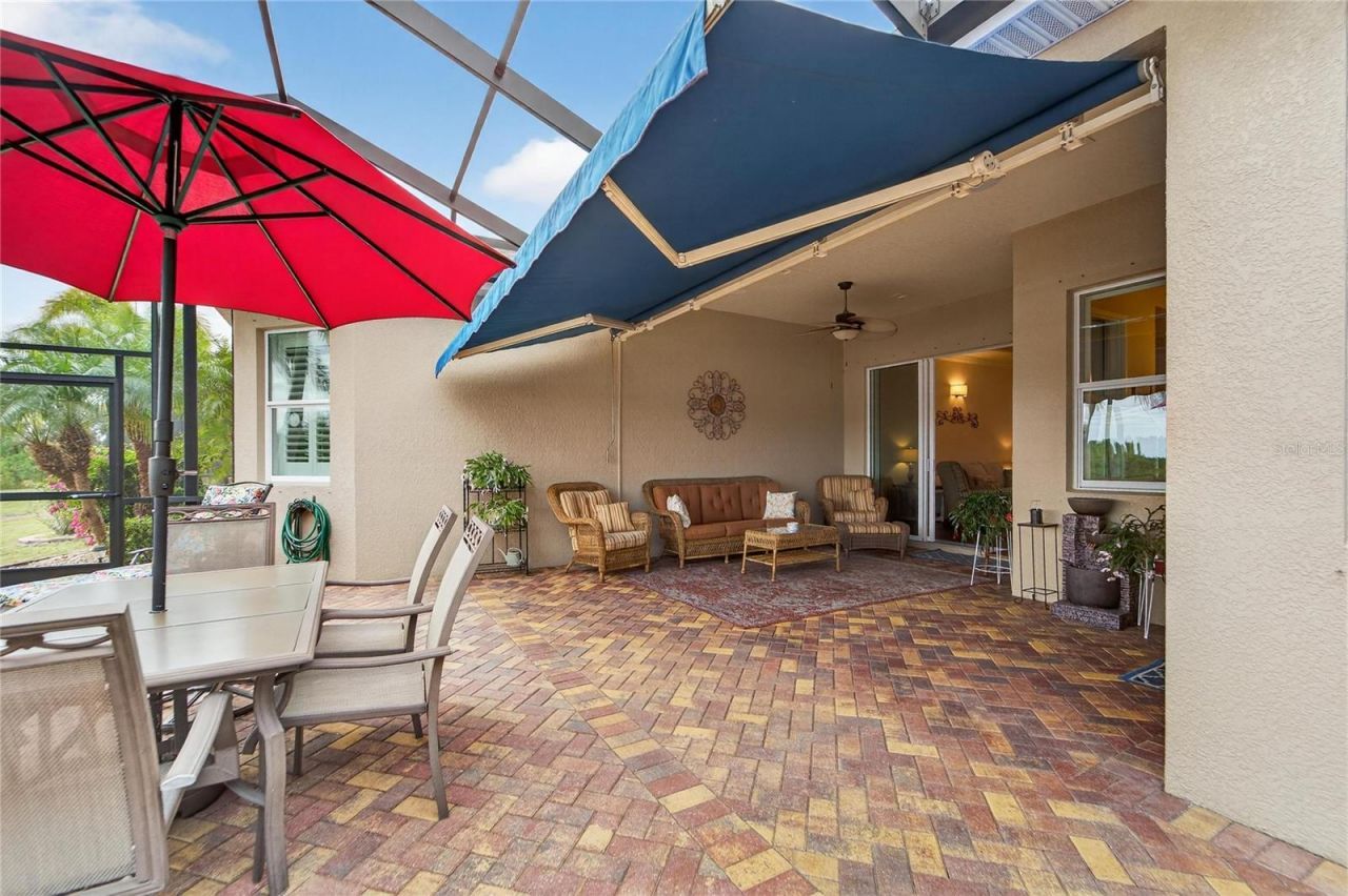 1613 Emerald Dunes Drive, Sun City Center, FL 33573 Photo