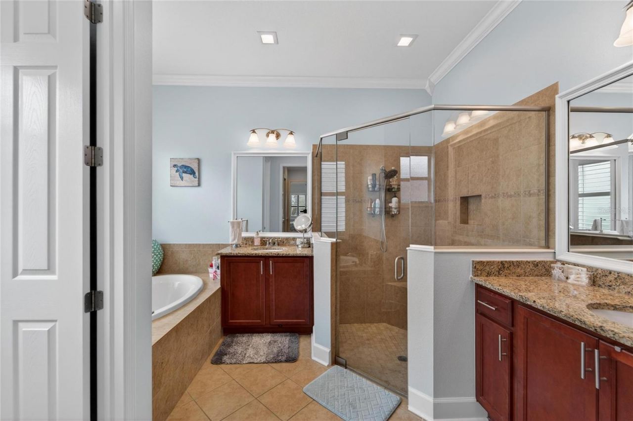 1613 Emerald Dunes Drive, Sun City Center, FL 33573 Photo