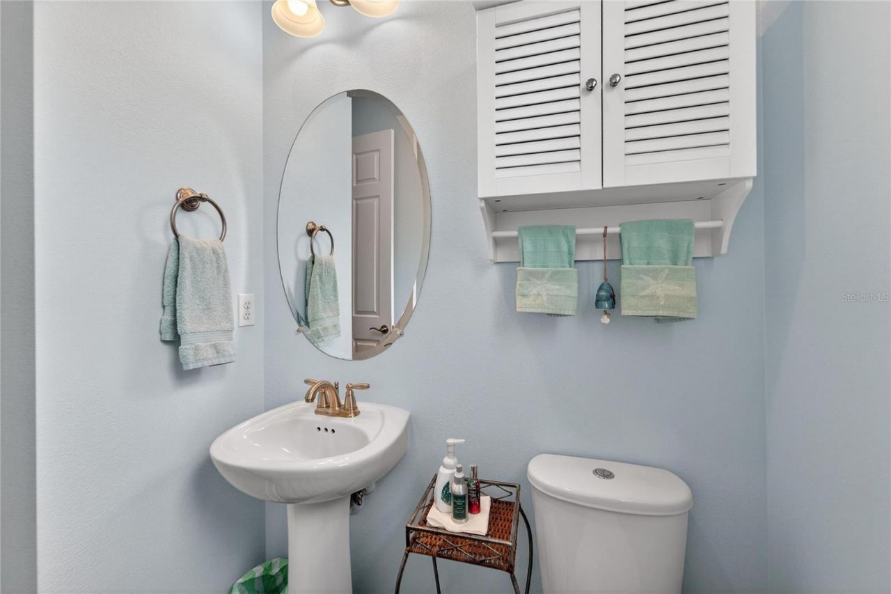 1613 Emerald Dunes Drive, Sun City Center, FL 33573 Photo