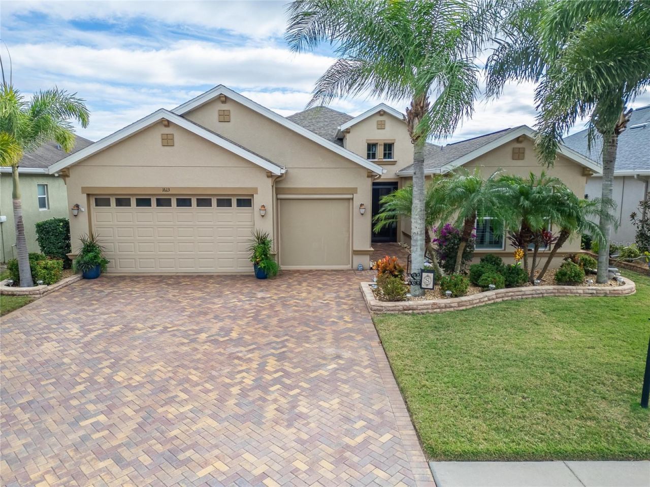 1613 Emerald Dunes Drive, Sun City Center, FL 33573 Photo