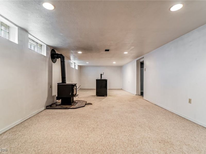 16408 Highview Drive, Cleveland, OH 44128 Photo 12