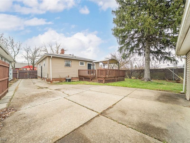 16408 Highview Drive, Cleveland, OH 44128 Photo 19