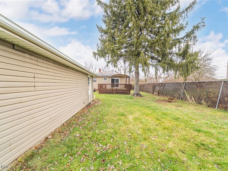 16408 Highview Drive, Cleveland, OH 44128 Photo 22