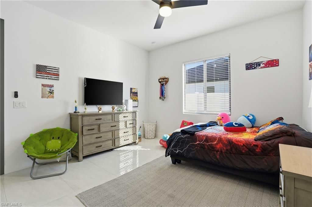 1409 SW 28th Ter, Cape Coral, FL 33914 Photo
