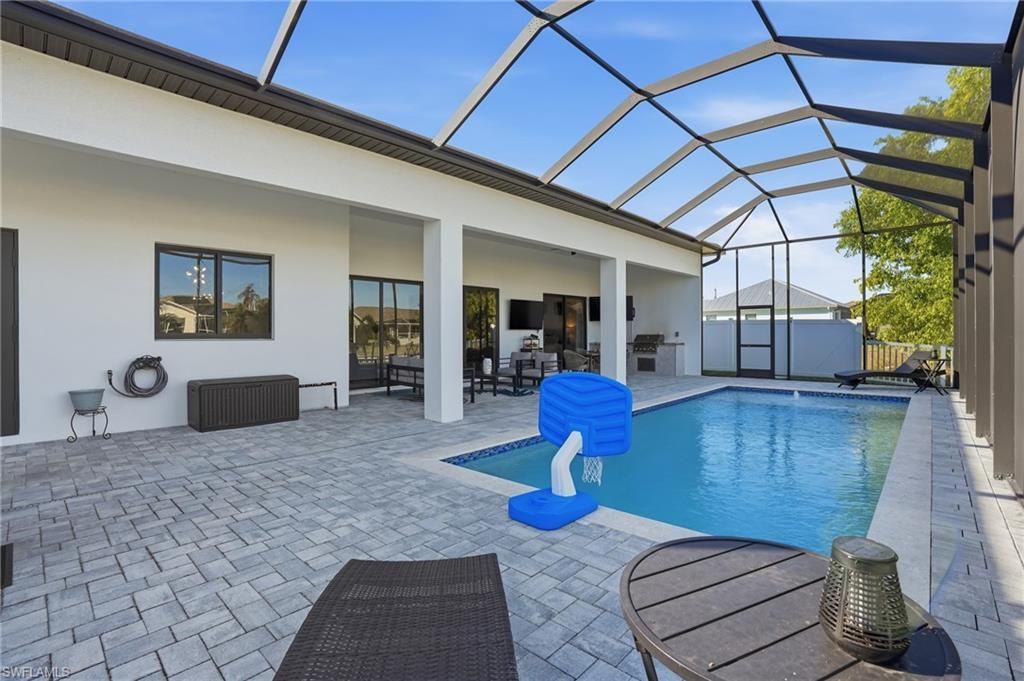 1409 SW 28th Ter, Cape Coral, FL 33914 Photo