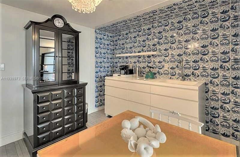 1100 West Ave, Unit 517, Miami Beach, FL 33139 Photo