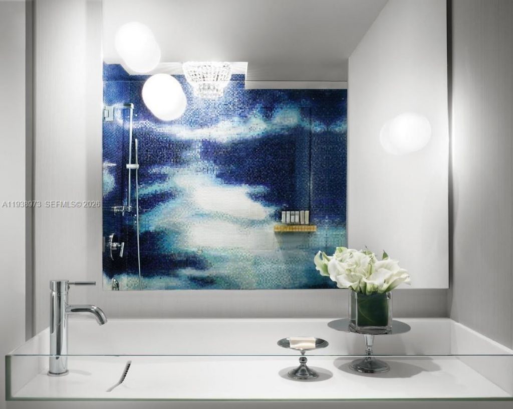 1100 West Ave, Unit 517, Miami Beach, FL 33139 Photo