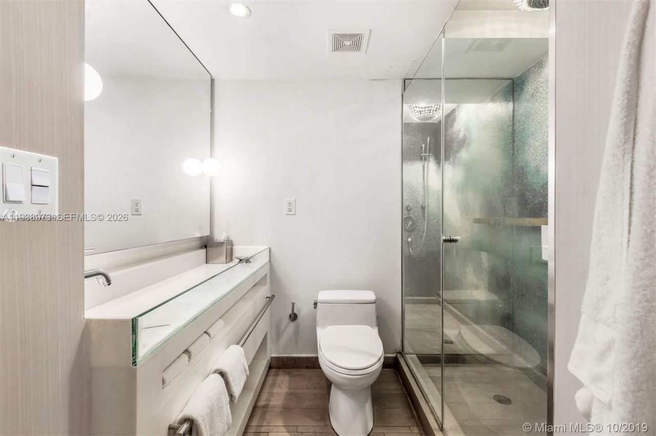 1100 West Ave, Unit 517, Miami Beach, FL 33139 Photo