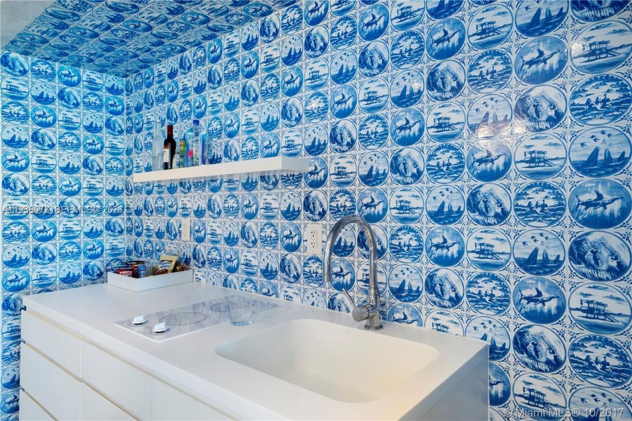 1100 West Ave, Unit 517, Miami Beach, FL 33139 Photo