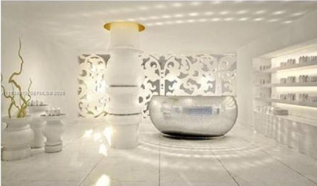 1100 West Ave, Unit 517, Miami Beach, FL 33139 Photo