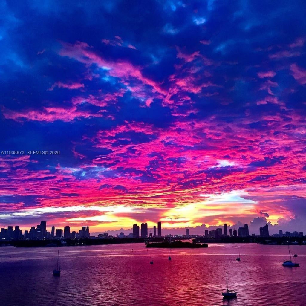 1100 West Ave, Unit 517, Miami Beach, FL 33139 Photo