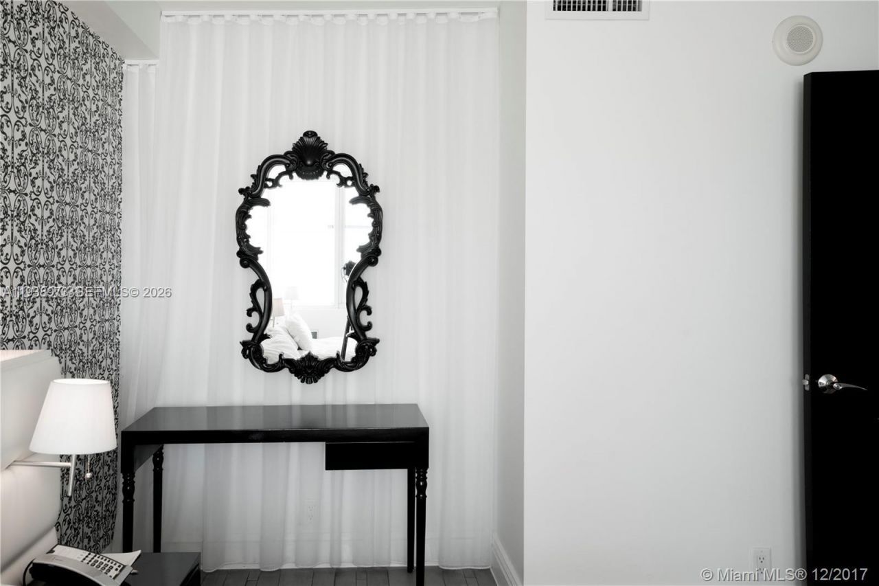 1100 West Ave, Unit 517, Miami Beach, FL 33139 Photo