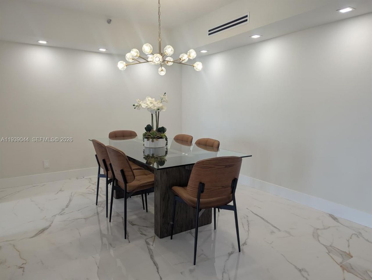 19707 Turnberry Way, Unit 20L, Aventura, FL 33180 Photo