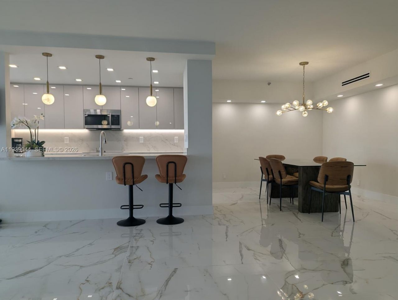 19707 Turnberry Way, Unit 20L, Aventura, FL 33180 Photo