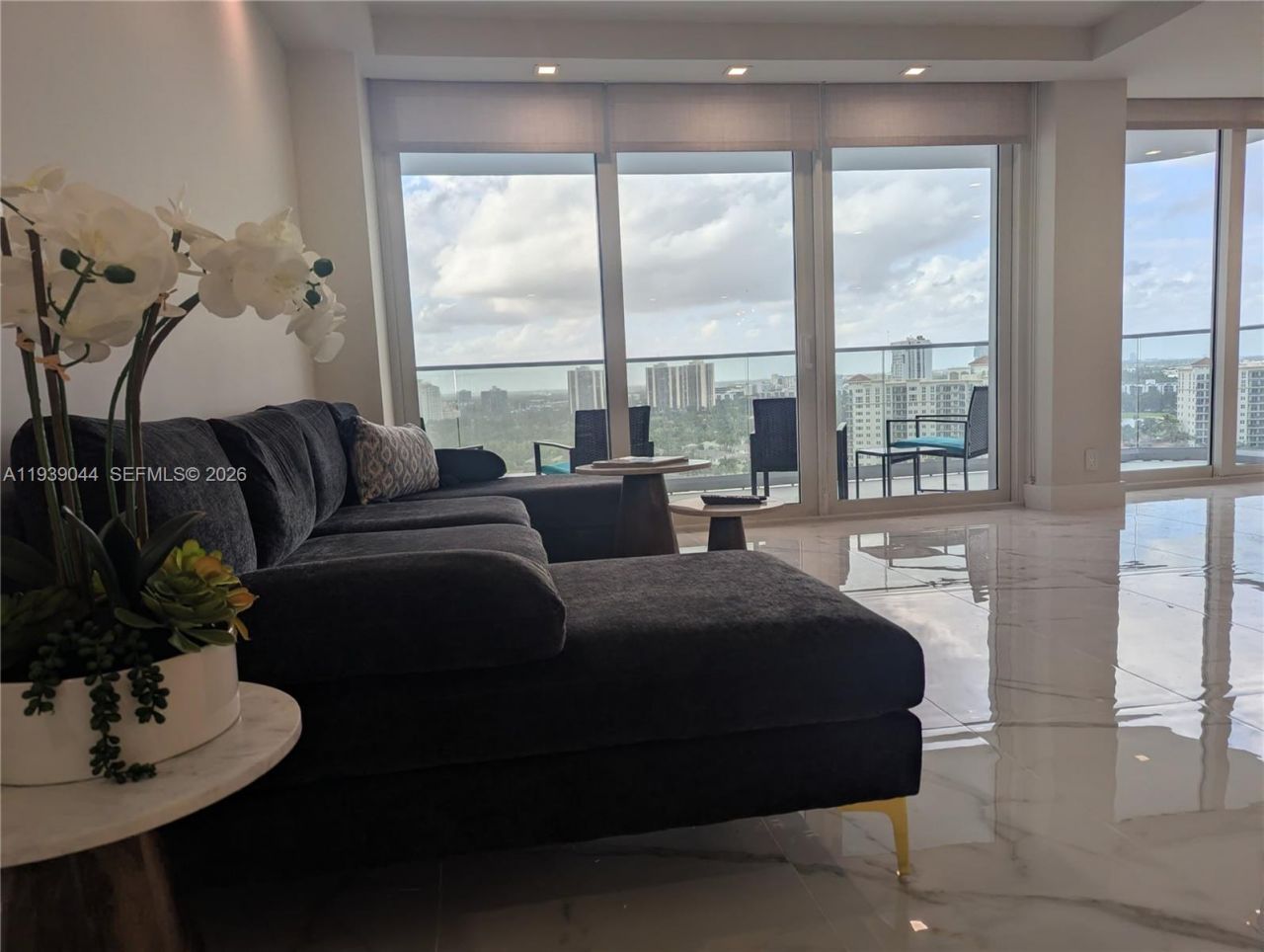 19707 Turnberry Way, Unit 20L, Aventura, FL 33180 Photo