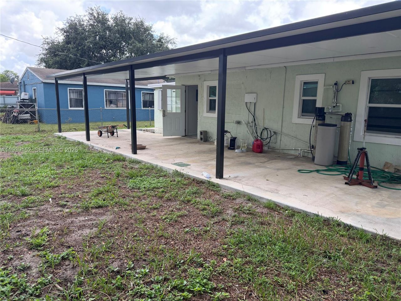 2550 NW 153rd St, Miami Gardens, FL 33054 Photo