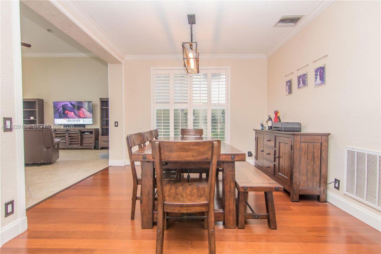 1091 SW 156th Ave, Pembroke Pines, FL 33027 Photo