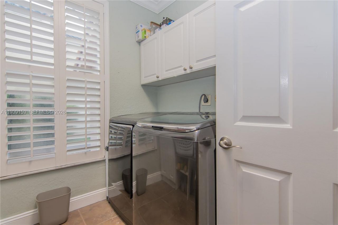 1091 SW 156th Ave, Pembroke Pines, FL 33027 Photo