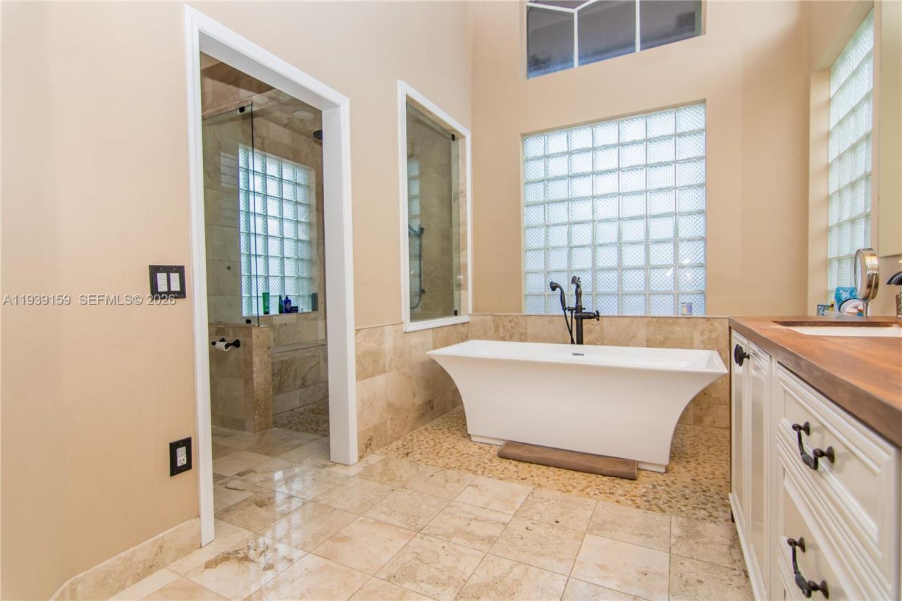 1091 SW 156th Ave, Pembroke Pines, FL 33027 Photo